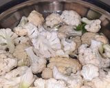 फूलगोभी के परांठे (phool gobhi ke parathe recipe in Hindi) रेसिपी चरण 1 फोटो