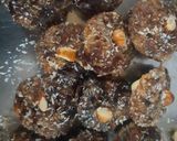 ખજૂર કોકોનટ પૂરી(Dates coconut puri recipe in Gujarati) રેસીપી સ્ટેપ4ફોટો