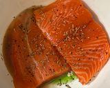 Foto langkah ke 1 dari resep Steik Salmon ‘Rumahan’.