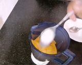 A picture of step 2 of Mango Milkshake.