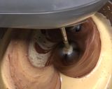 A picture of step 5 of Milk Chocolate Soft Cake.