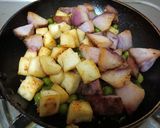 A picture of step 6 of Purple Yam, Paneer & Green Peas Chat.