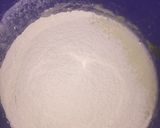 Foto langkah ke 2 dari resep Bolu Putih Telur Kukus.
