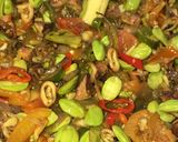 Foto langkah ke 3 dari resep Oseng cumi asin pete.
