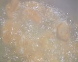 A picture of step 5 of Chicken pakora.