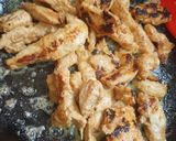 صورة لخطوة 4 من وصفة فخارة شيش طاووق بالبشاميل 🥧🏺