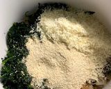 Foto del paso 2 de la receta: Hamburguesas vegetarianas de espinaca! (Saludables) MUY Fáciles