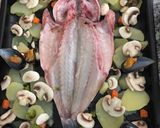 Foto del paso 2 de la receta: Lubina al horno con salsa verde y Mejillones