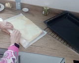 Foto del paso 5 de la receta: Brazo gitano de claras relleno de crema de pistacho y bañado en chocolate