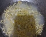 Foto langkah ke 3 dari resep Mie rebus instan.