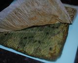 A picture of step 11 of Spinach and garlic-yogurt rolls.