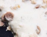 Foto langkah ke 5 dari resep Nasi Panggang Mozzarella.