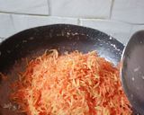 गाजरचा हलवा (Gajarcha Halwa Recipe In Marathi) रेसिपी स्टेप 3 फोटो 