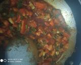 લીલી-ડુંગળી સેવ ટામેટા શાક(Green onion sev tomato sabji recipe in gujarati) રેસીપી સ્ટેપ3ફોટો