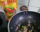 Foto langkah ke 3 dari resep Isian Ayam Untuk Lemper.