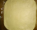 Foto del paso 2 de la receta: Rosca de pascua rellena de dulce de leche