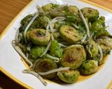 Foto del paso 6 de la receta: Repollitos de Bruselas en manteca de salvia y orégano