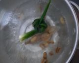 Foto langkah ke 2 dari resep Wedang jahe pandan.