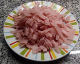 Foto del paso 2 de la receta: Puré de papas dos quesos con jamón y verdeo