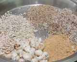 A picture of step 3 of Oats laddu.