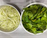 Foto langkah ke 1 dari resep Tumis Pepaya Muda Daun Melinjo.