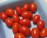 Foto del paso 1 de la receta: Tomatitos confitados en 5´ al micro