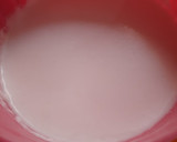 A picture of step 1 of Dates shake.