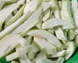 Foto langkah ke 3 dari resep Manisan Mangga Muda.