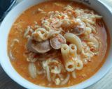 Foto langkah ke 9 dari resep Seblak Mie Makaroni Telur Sosis.