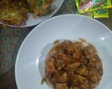 Foto langkah ke 5 dari resep Easy Nasi Tumis Ayam Rumahan.