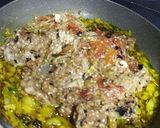 A picture of step 7 of Baingan bharta with spring onion.