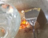 Foto langkah ke 2 dari resep Indomie Nyemek (Spesial Pake Telor).
