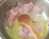 Foto del paso 4 de la receta: Pavo con patatas en olla rápida