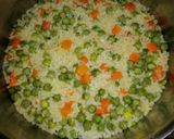 صورة لخطوة 3 من وصفة أرز بالخضار