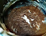 Foto del paso 4 de la receta: Bundt cake marmolado de naranja y chocolate