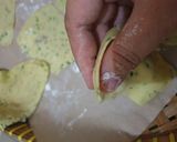 Foto langkah ke 2 dari resep Snack Keripik Bawang.