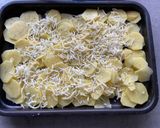 Une image de l'étape 2 de Gratin de pommes de terre 🥔.