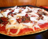 Foto del paso 4 de la receta: Pizza de fit de pollo y champiñones
