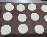 Foto del paso 3 de la receta: Galletitas saladas con harina de almendras