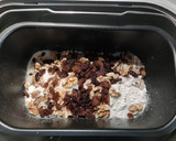 Foto del paso 2 de la receta: Pan de cerveza, pasas y nueces