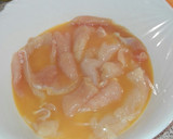 Foto del paso 2 de la receta: Filetes de pollo empanado especial Dafne
