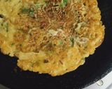 A picture of step 4 of Besan ka chilla.