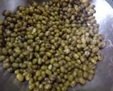 Khakhra Moong pizza (Healthy breakfast) recipe step 1 photo