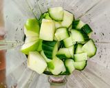 Фото кроку 1 до Яблунево🍏-селеровий коктейль.
