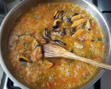 Foto del paso 5 de la receta: Arroz meloso con mejillones para dos