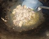 Foto langkah ke 2 dari resep Sambal goreng kentang hati tahu.