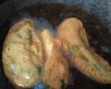 A picture of step 3 of Green chilli pakoda.