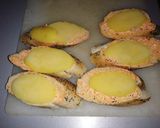 A picture of step 4 of Chichen, avocado sandwich.