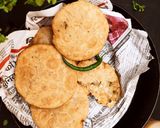 खस्ता आलू की कचौड़ी (Khasta aloo ki kachori recipe in Hindi) रेसिपी चरण 6 फोटो