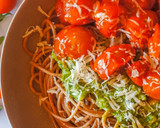 Foto del paso 2 de la receta: Espaguetis integrales con pesto y cherrys